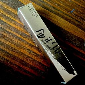 DOSE SATIN LIPSTICK